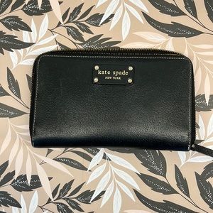 SOLD Kate Spade Large Wallet/clutch